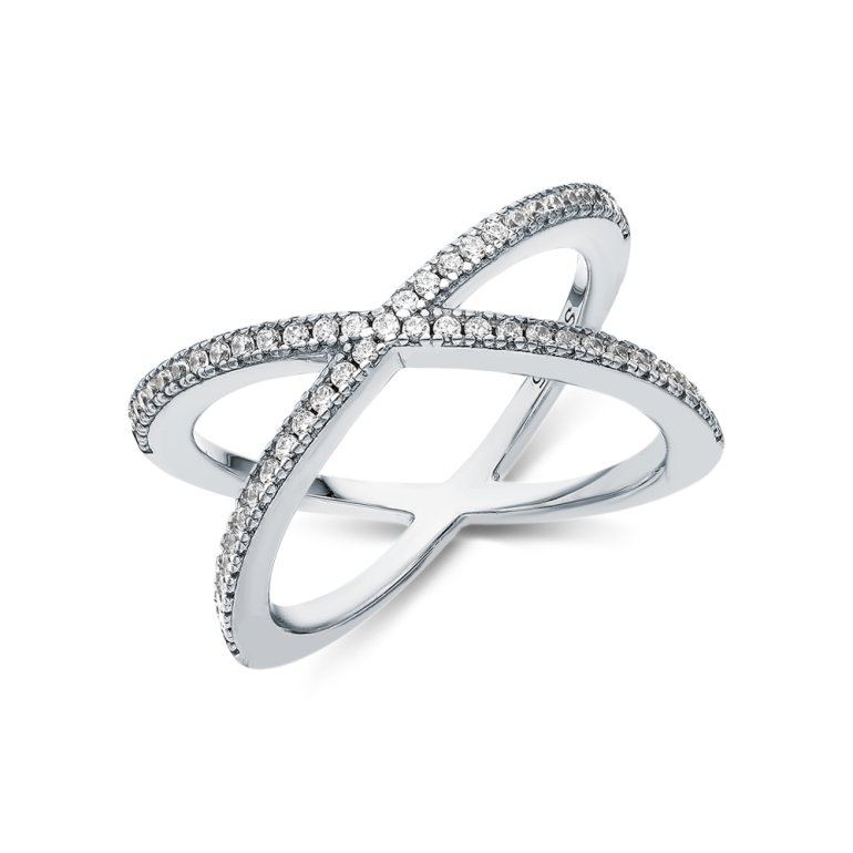 Серебряное кольцо с фианитами