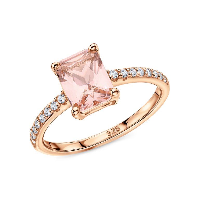 Серебряное кольцо с фианитами