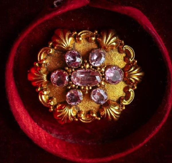 pink-topaz